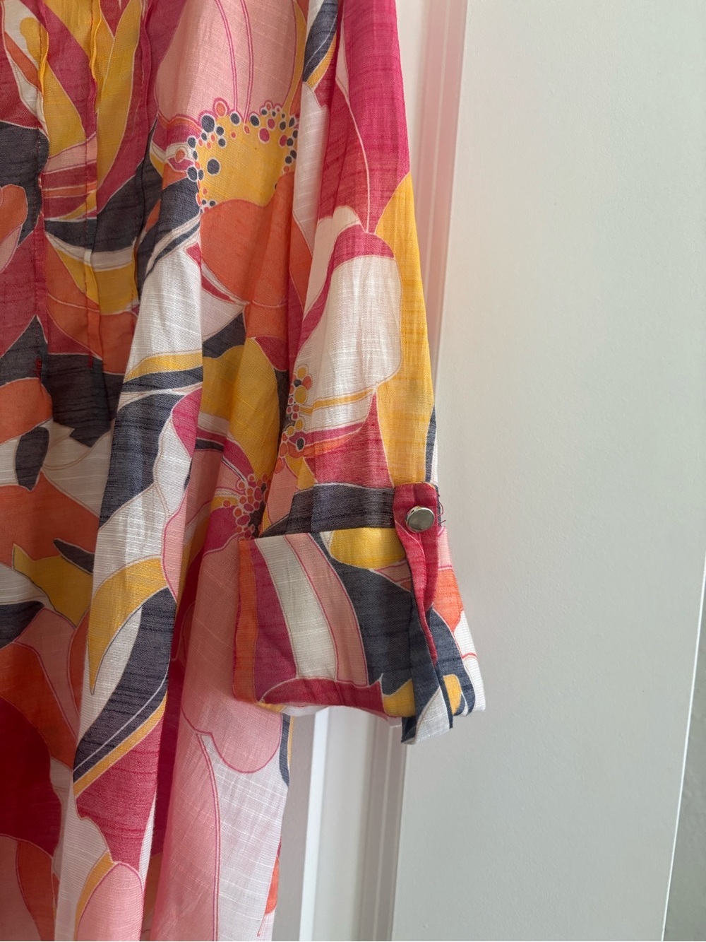 Ava & Grace 2X Bold Floral Blouse Plus Size Boho Flowy Top Bright - Picture 6 of 6